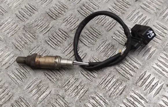 Audi A4 S4 B5 8D Lambda probe sensor 0258003544 0258003545