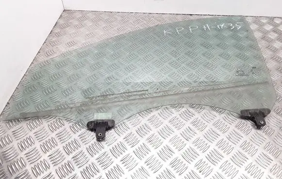 Hyundai ix35 Front door window glass four-door