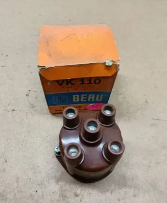 Opel Kadett D Spark distributor cap VK110 030920010 1235522801