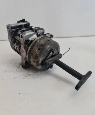Opel Frontera B Air conditioning (A/C) compressor (pump) 4042200311 U764617763 ZXL200PG
