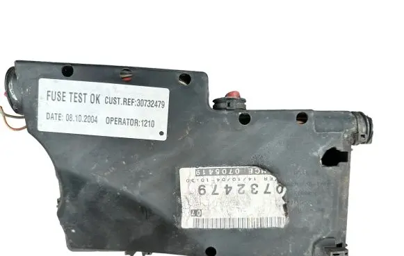 Volvo V50 Fuse box set 30732479 0705419