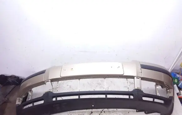Volkswagen PASSAT B5 Front bumper 3B0807217K