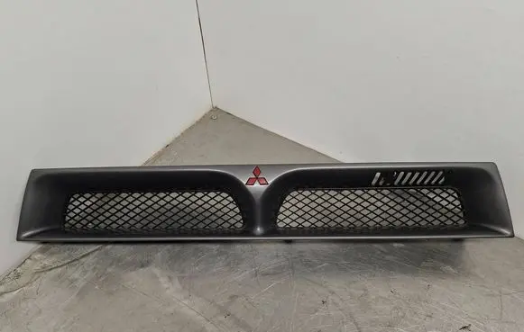 Mitsubishi Galant Front grill MR192681
