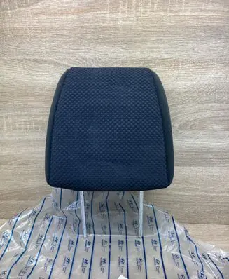 Hyundai Tucson JM Front seat headrest 887002E200WKW