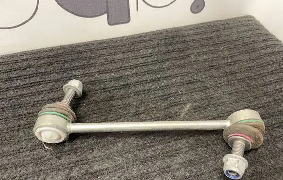 Rear anti-roll bar/stabilizer link