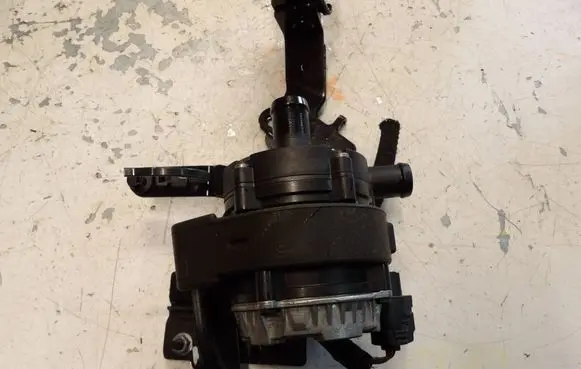 Renault Scenic IV - Grand scenic IV Electric auxiliary coolant/water pump 0392024095 10R050557 210108197R