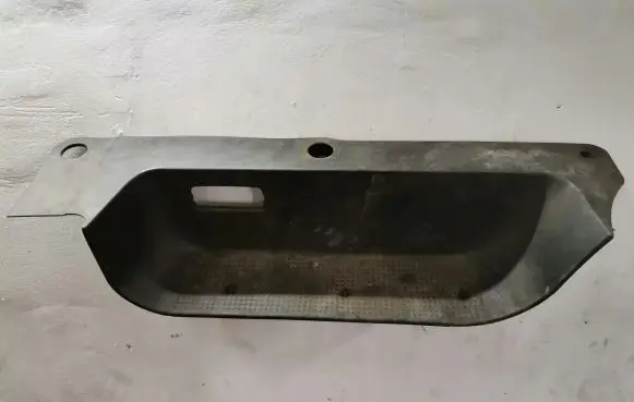 Opel Vivaro Front sill trim cover 93857781