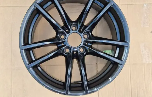 BMW M3 F80 R18 alloy rim 2284906