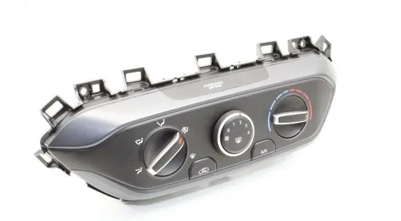 Hyundai Bayon Interior fan control switch 97250Q0900