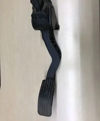Peugeot 207 Accelerator throttle pedal 9680756880 0280755084