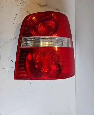 Volkswagen Touran I Rear/tail lights 1T0945096F