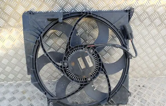 BMW X3 E83 Radiator cooling fan shroud 17423401056 3401056 67326925702