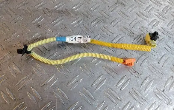Toyota RAV 4 (XA40) Other wiring loom 8214042040F
