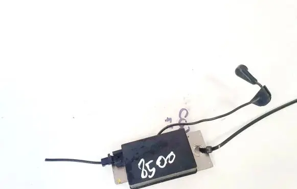 Chrysler Pacifica Antenna control unit 04685851ad 095660