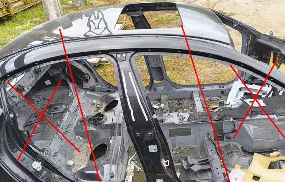 Maserati Ghibli (B) pillar trim (top)
