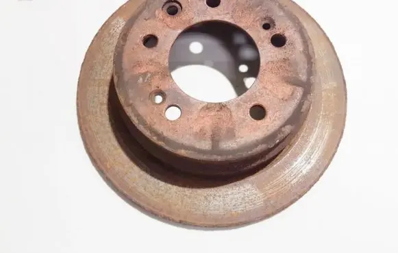 KIA Ceed Rear brake disc neventiliuojamas