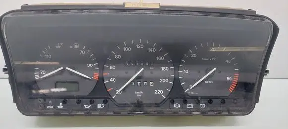 Volkswagen PASSAT B4 Speedometer (instrument cluster) 3A0919059B