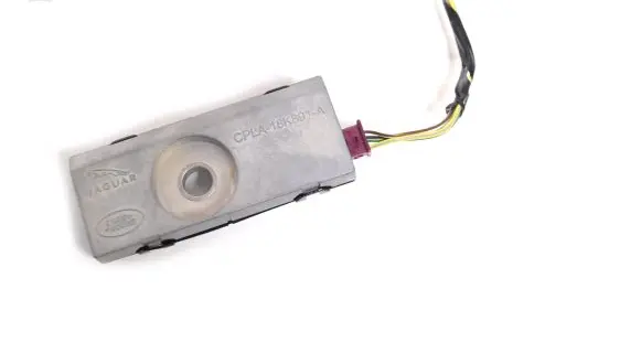 Jaguar E-Pace Aerial antenna amplifier CPLA18K891AA
