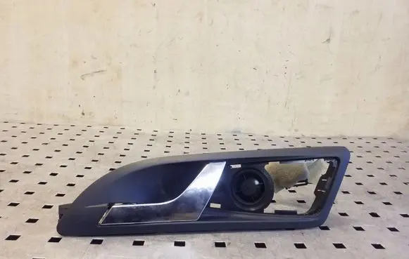 Skoda Yeti (5L) Front door interior handle 1Z0837247 1Z0035411P