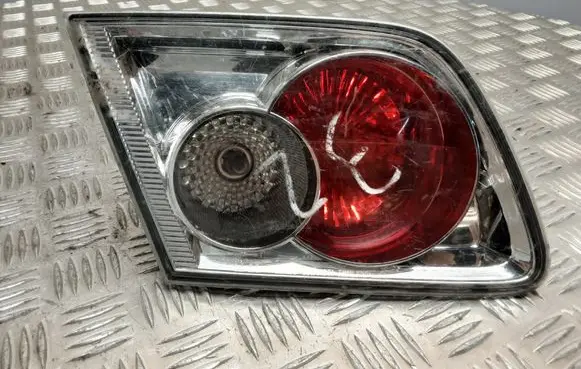 Mazda 6 Tailgate rear/tail lights 22661971