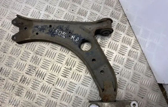Volkswagen Golf V Front lower control arm/wishbone 1K0407190E