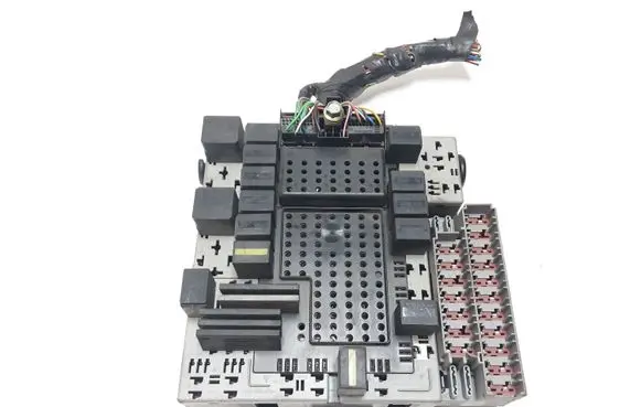 Volvo XC90 Fuse module 30679527