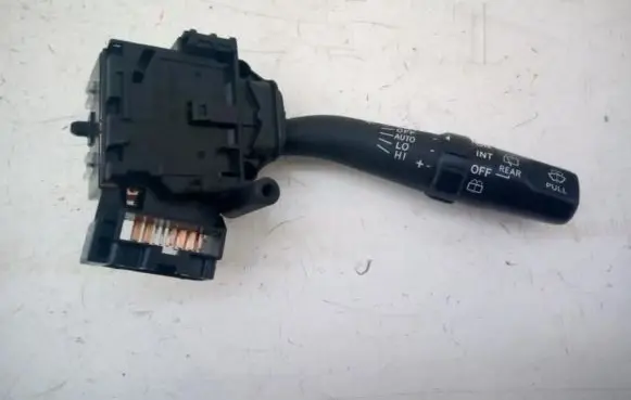 Toyota Avensis T250 Wiper switch 