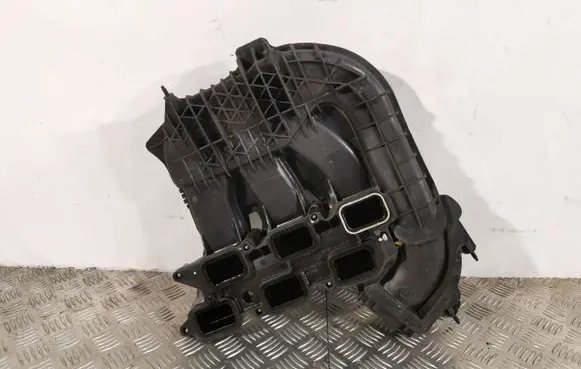 Jeep Grand Cherokee Intake manifold