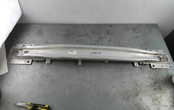 Volvo S60 Front bumper cross member 31534578