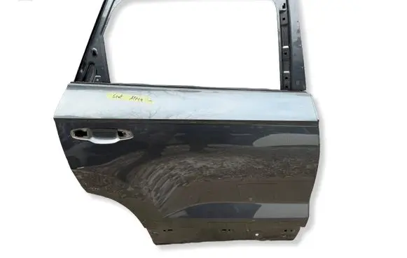 Seat Ateca Rear door 575833312