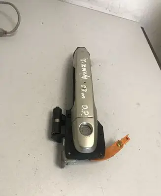 Toyota RAV 4 (XA20) Front door exterior handle