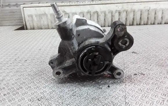 Citroen C4 I Picasso Vacuum pump D1651C2