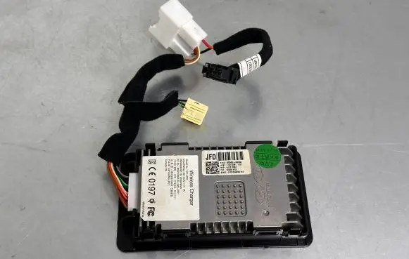 KIA Optima Wireless charging module 95560D4000 84622D4020