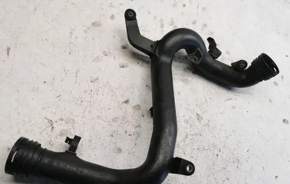 Volkswagen Golf V Intercooler hose/pipe 1K0145770AA 1K0145762