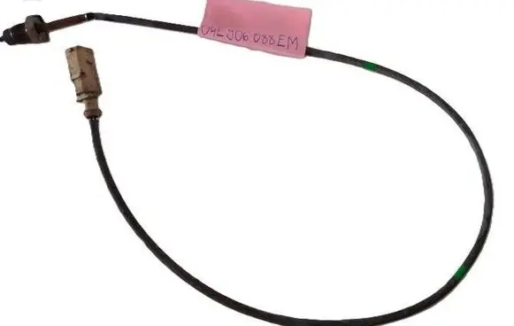 Volkswagen Touareg II Lambda probe sensor 04L906088EM