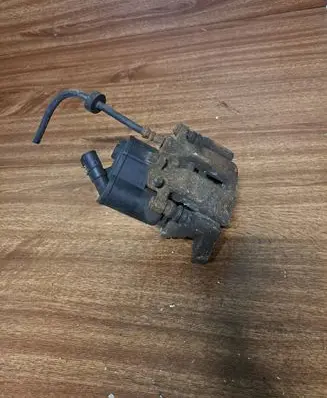 Audi A6 S6 C6 4F Rear brake caliper