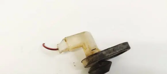 Toyota Avensis T220 Front door sensor coupe 