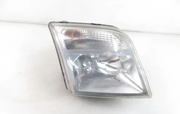 Ford Connect Headlight/headlamp 2T1413006BE