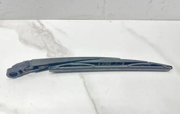 BMW X5 F15 Rear wiper blade A5724