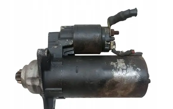 Volkswagen Transporter - Caravelle T4 Starter motor 001124005