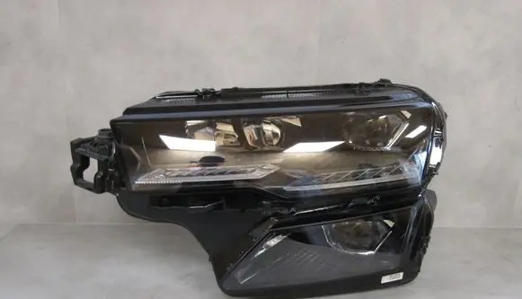 Skoda Karoq Headlight/headlamp 57B941035 0022570811 17012023