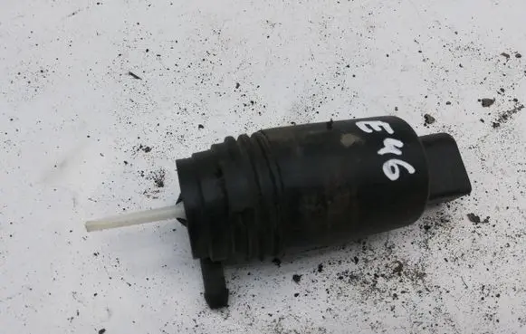 BMW 3 E46 Windscreen/windshield washer pump 67128377612 8377612