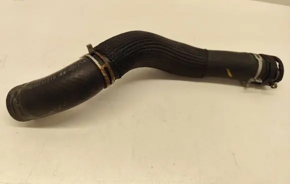Hyundai Santa Fe Engine coolant pipe/hose 210218133217