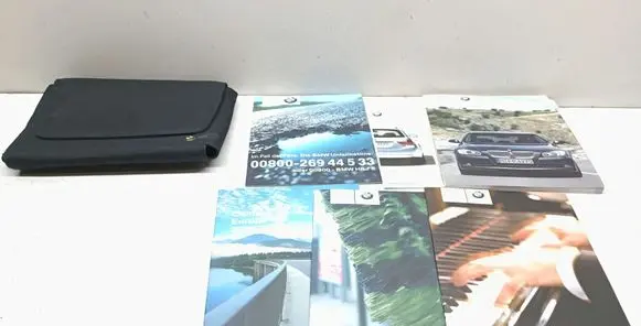 BMW 3 E90 E91 Owners service history hand book 
