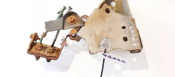 Renault Laguna III Bracket in trunk/boot 