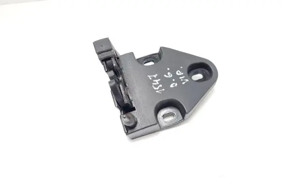 Loading door lock