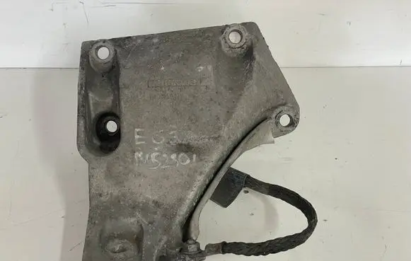 BMW 6 E63 E64 Engine mounting bracket 2211676913801 6769138