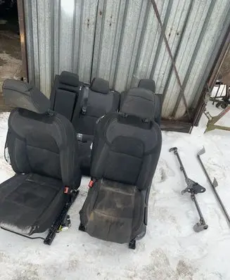 Nissan Qashqai J12 Seat set 