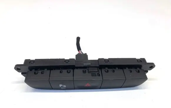 Jeep Cherokee Hazard light switch P68164099AB