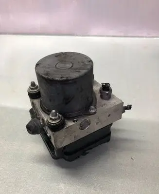 Opel Insignia B ABS Pump 84502894